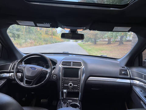 2019 Ford Explorer Sport