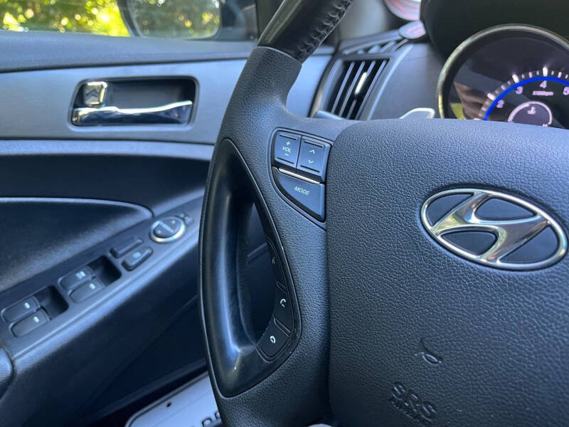 2011 Hyundai Sonata SE