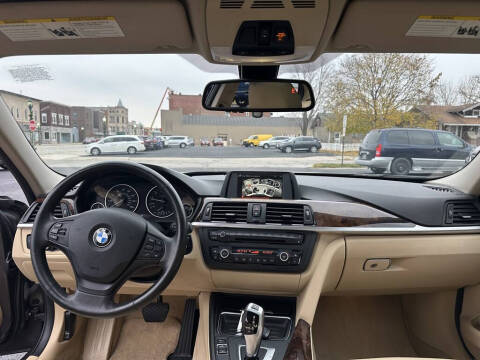 2013 BMW 3 Series 328i xDrive