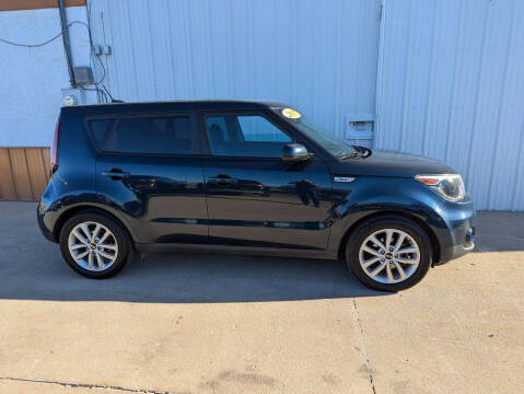 2017 Kia Soul for sale at Parkway Motors in Osage Beach MO