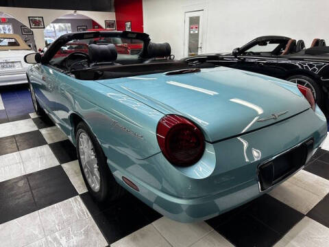 2002 Ford Thunderbird Deluxe