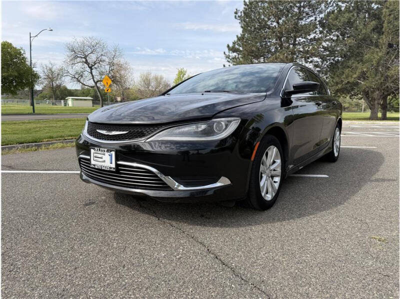 2015 Chrysler 200 Limited