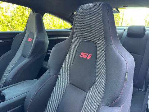 2018 Honda Civic Si w/Summer Tires