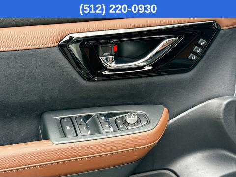 2025 Subaru Forester Touring Hybrid