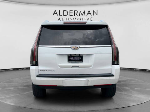 2016 Cadillac Escalade Platinum