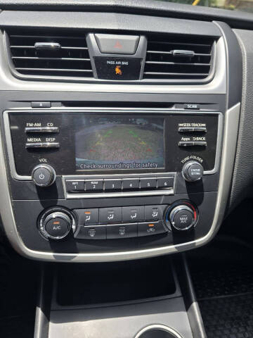 2016 Nissan Altima 2.5 SR