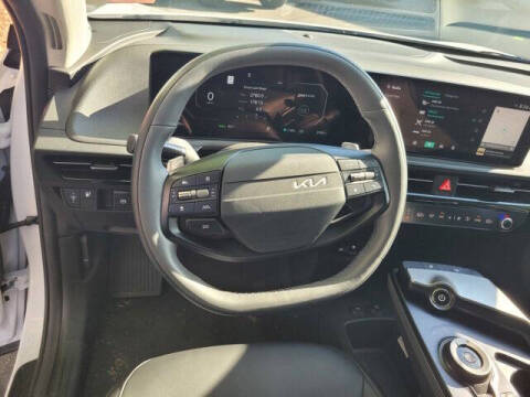 2025 Kia EV6 Light Long Range