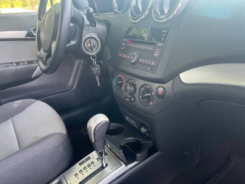 2009 Pontiac G3
