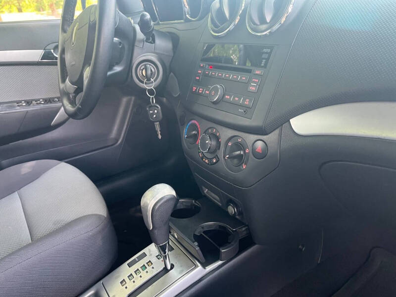 2009 Pontiac G3