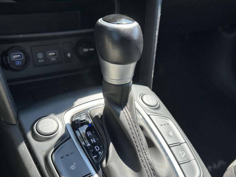 2021 Hyundai Kona SEL Plus