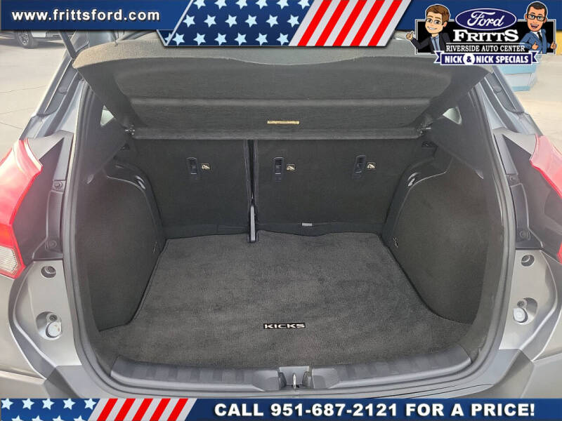 2020 Nissan Kicks SV