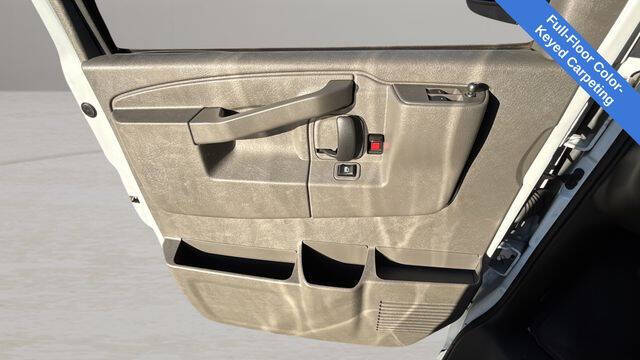 2024 Chevrolet Express LT 3500