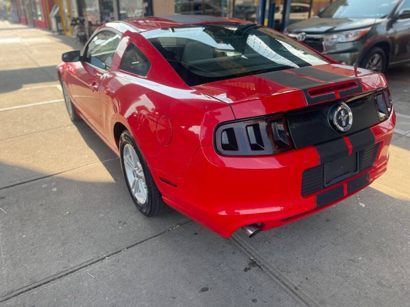 2013 Ford Mustang V6