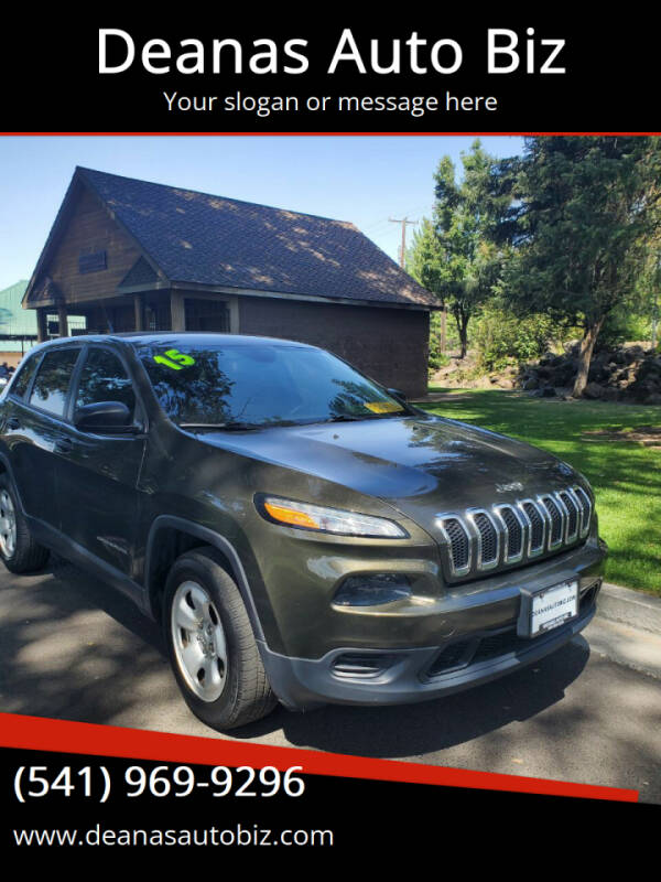 2015 Jeep Cherokee for sale at Deanas Auto Biz in Pendleton OR