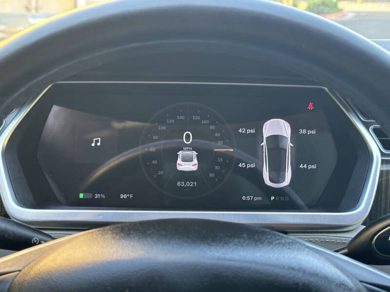 2013 Tesla Model S