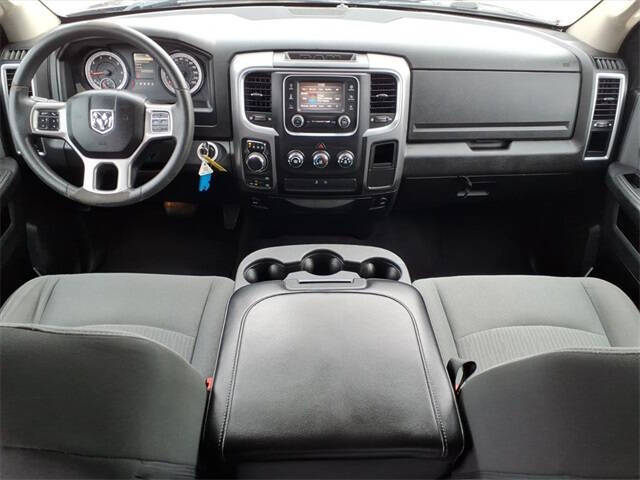 2022 RAM 1500 Classic SLT