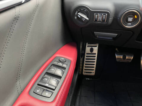 2023 Maserati Ghibli Trofeo