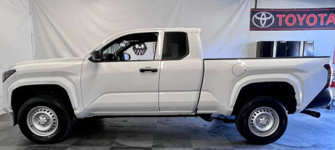 2024 Toyota Tacoma SR