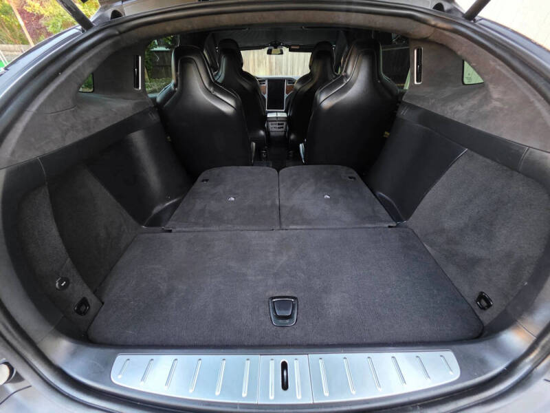 2017 Tesla Model X