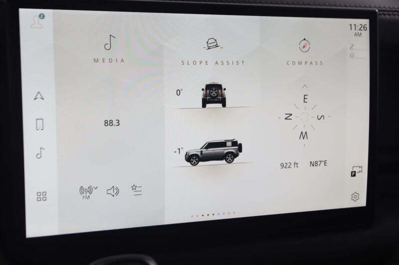 2023 Land Rover Defender 110 V8