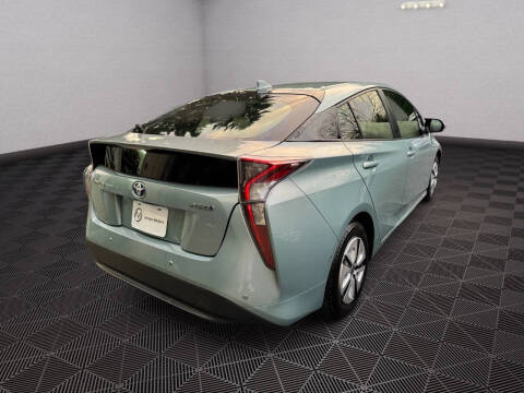 2017 Toyota Prius Three
