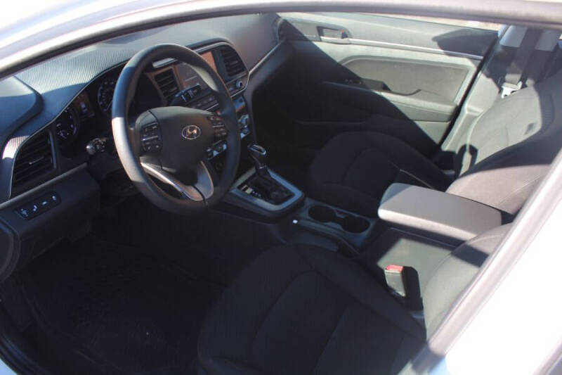 2020 Hyundai Elantra