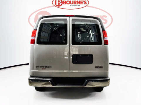 2024 GMC Savana 2500
