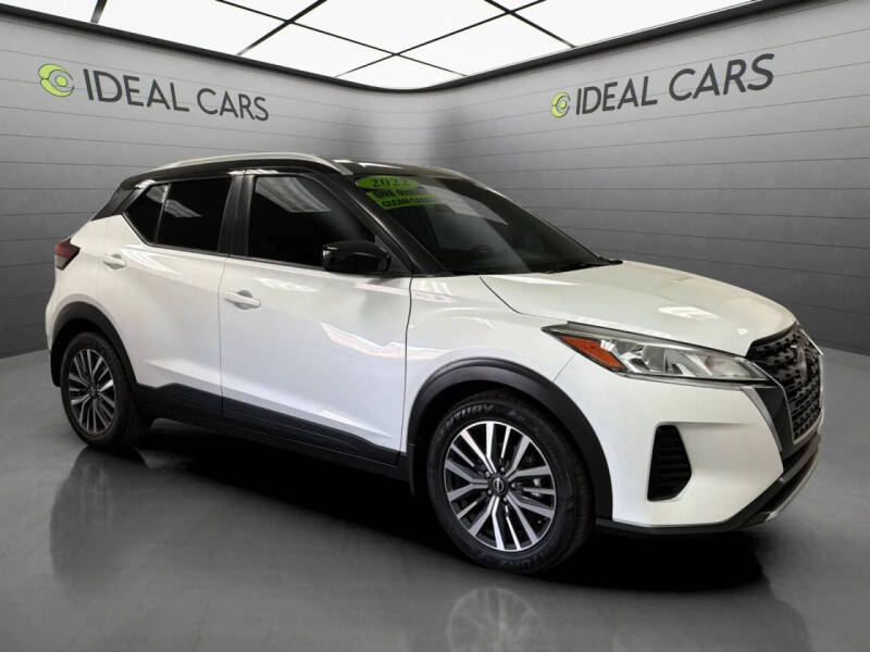 2022 Nissan Kicks SV