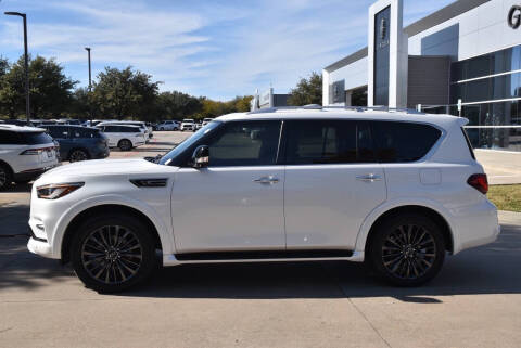 2021 Infiniti QX80 Premium Select