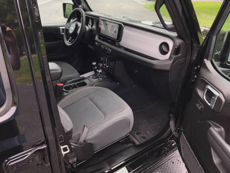 2024 Jeep Gladiator Willys