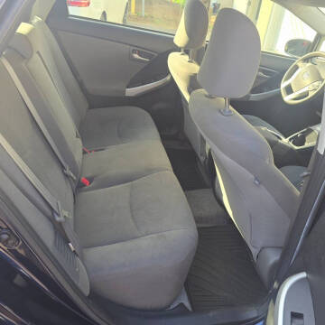 2012 Toyota Prius One