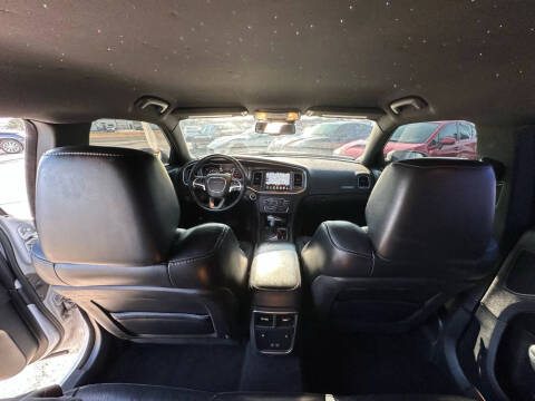 2015 Dodge Charger SXT