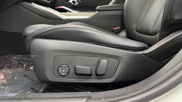 2025 BMW 3 Series 330i