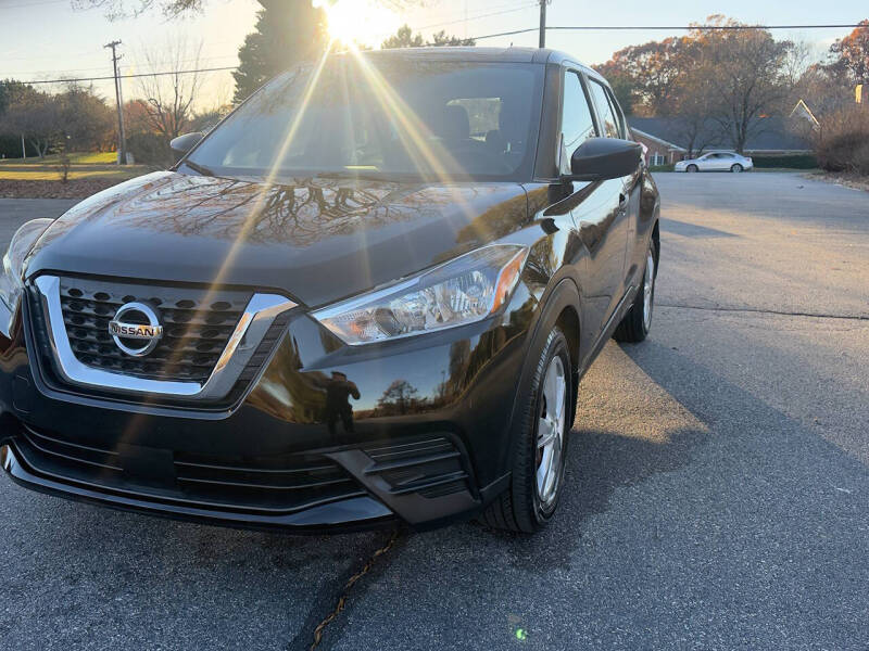 2020 Nissan Kicks S