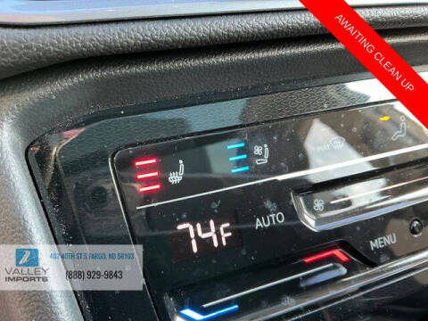 2025 Volkswagen Taos SEL 4Motion