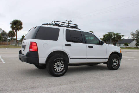 2004 Ford Explorer XLS
