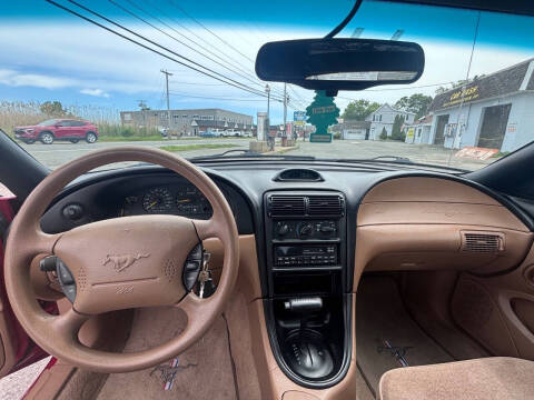 1995 Ford Mustang
