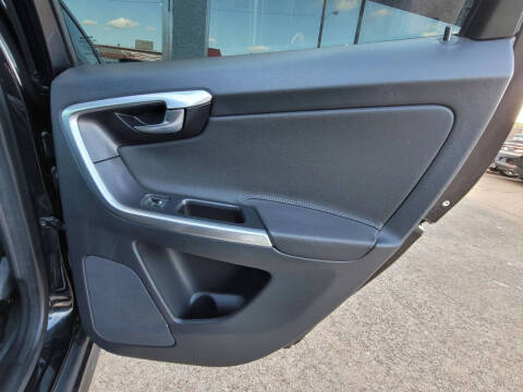 2015 Volvo XC60 T5 Drive-E