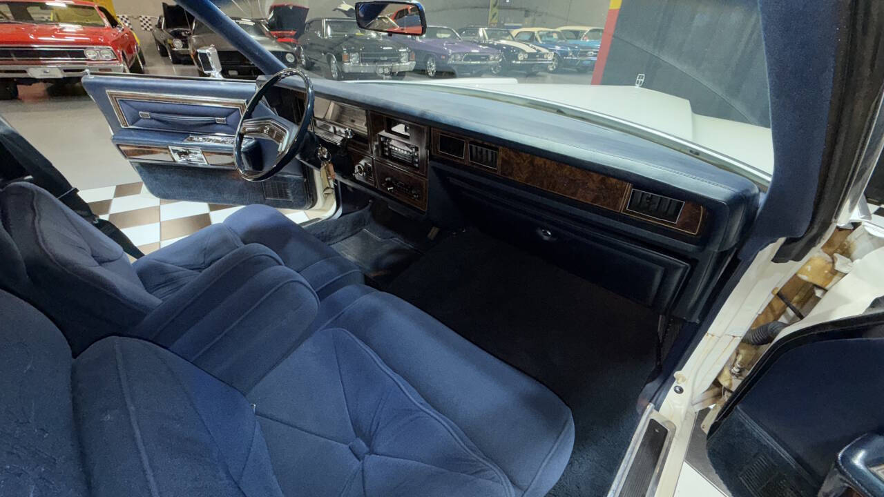 1979 Lincoln Continental 59