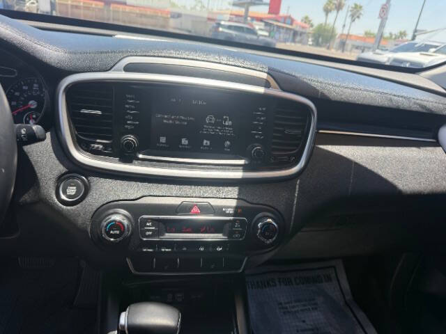 2020 Kia Sorento S V6