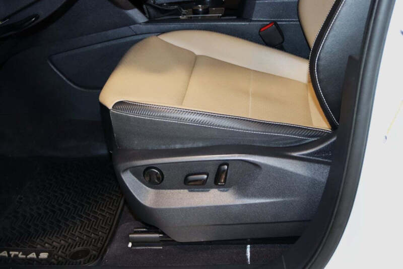 2022 Volkswagen Atlas Cross Sport V6 SE 4Motion