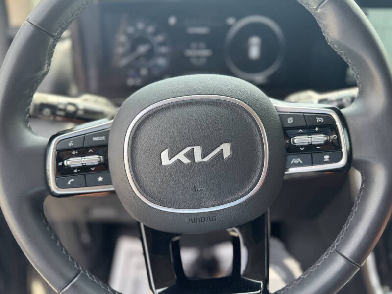 2023 Kia Carnival SX Prestige