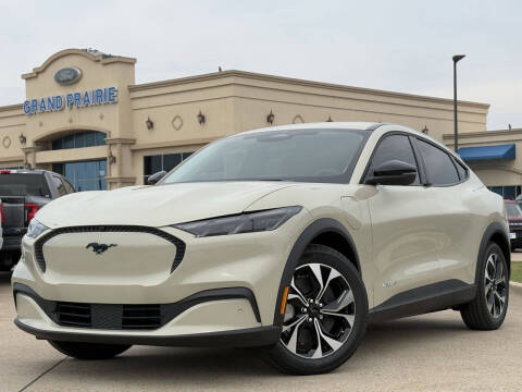 2025 Ford Mustang Mach-E Select