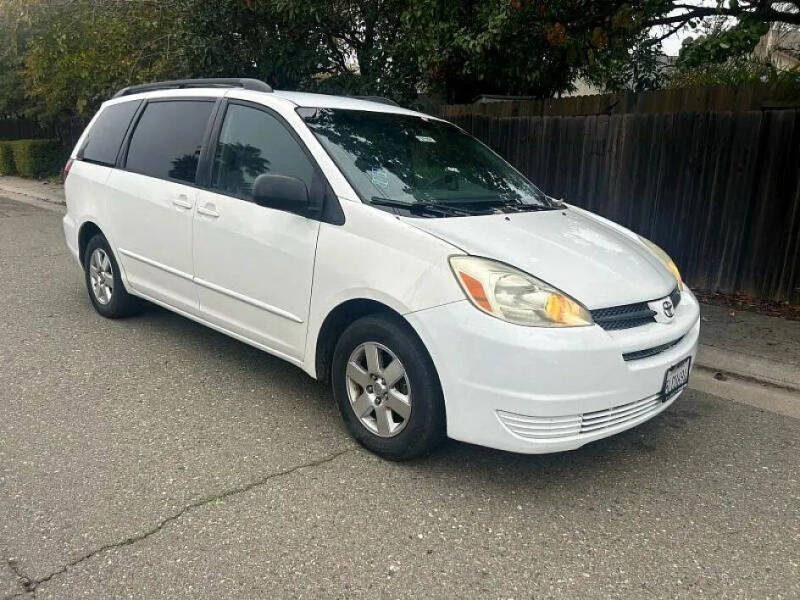 2005 Toyota Sienna