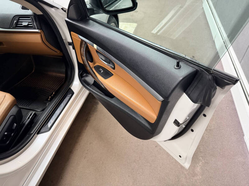 2015 BMW 3 Series 328i xDrive Gran Turismo