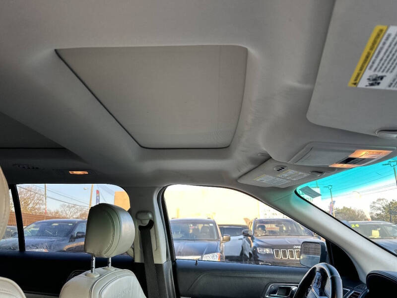 2016 Ford Explorer Platinum