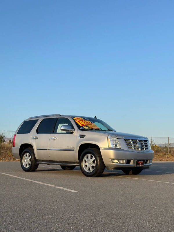 2011 Cadillac Escalade for sale at Valdez Auto Sales in Gonzales CA