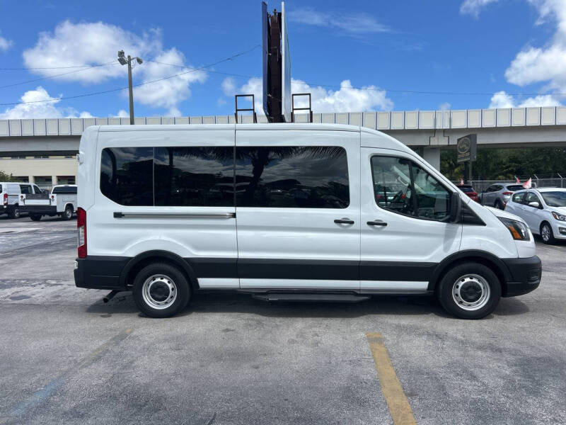 2023 Ford Transit 350 XLT