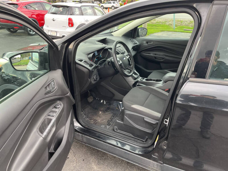 2014 Ford Escape S