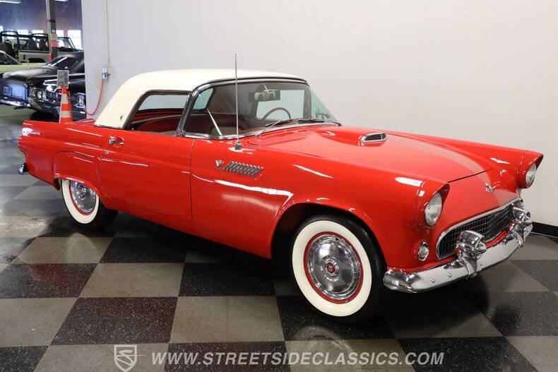1955 Ford Thunderbird